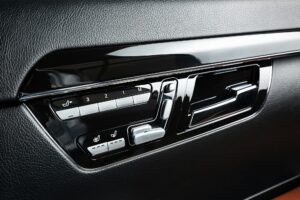 Servicios exclusivos de mecánica para Mercedes-Benz sin salir de casa