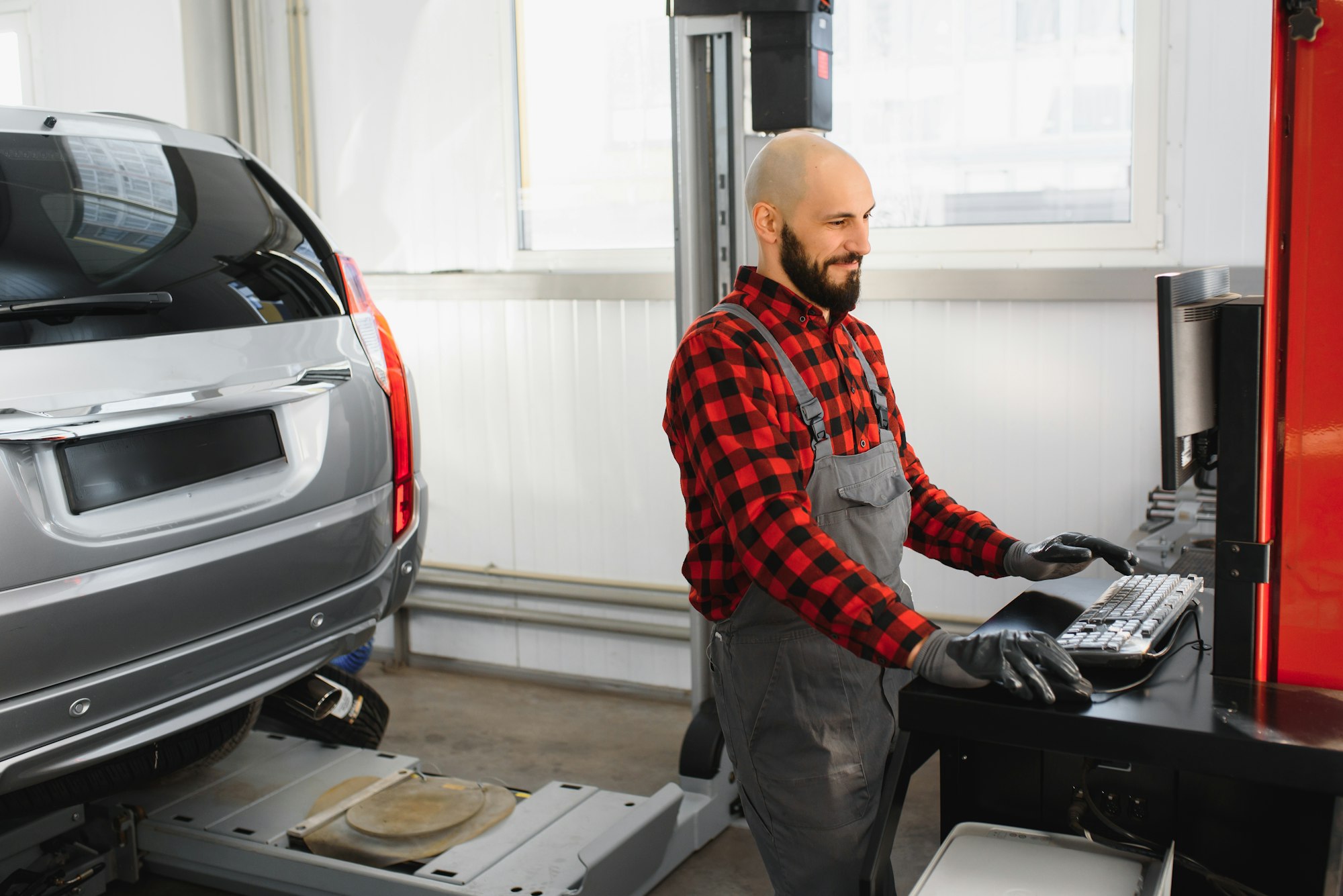 working process of a full system diagnostic scanner that can quickly test every system module