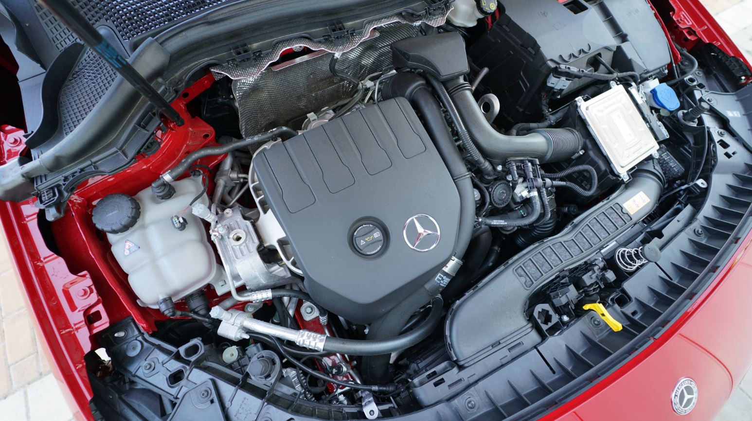 Detalles sobre los servicios específicos para vehículos Mercedes-Benz a domicilio.